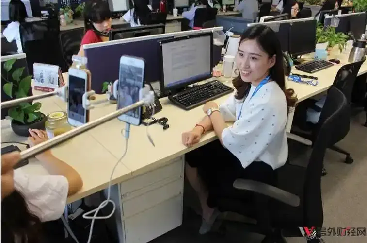 成人做爰直播App用户评价头像截图
